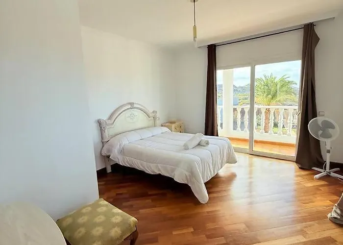 Playa Paraiso Vista Al Mar 阿德耶